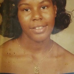 Meet your Posher, Joyce