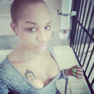 Meet your Posher, Mya