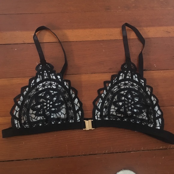Bralette - Picture 3 of 4
