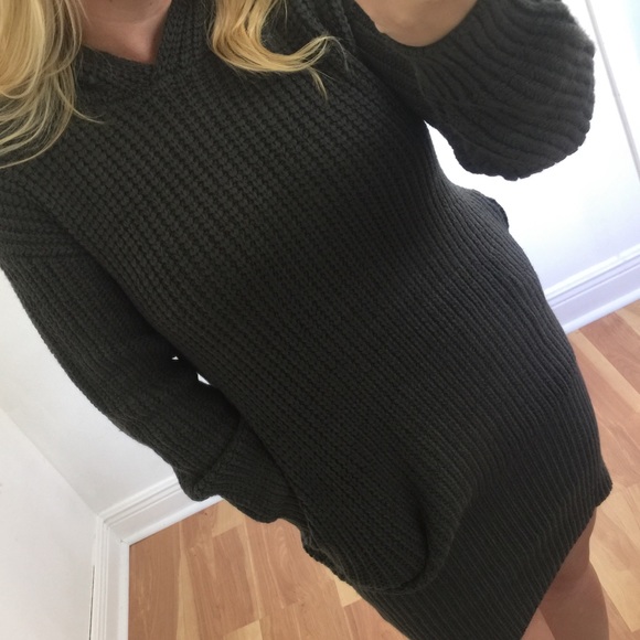LAST - Charcoal knit hoodie sweater - Picture 2 of 4