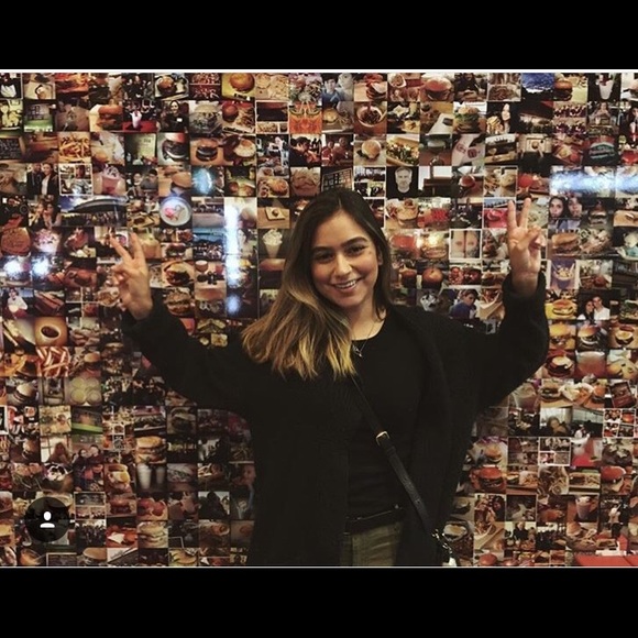 Meet your Posher, Brianna