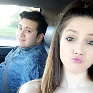 Meet your Posher, Robyn