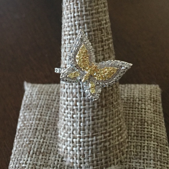 Beautiful 2 tone CZ Butterfly gold and silver.