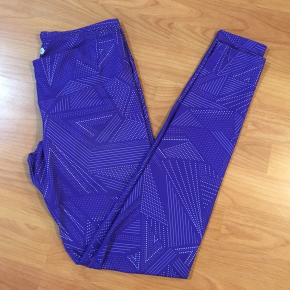 Purple workout leggings