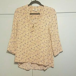 Medium loose shirt