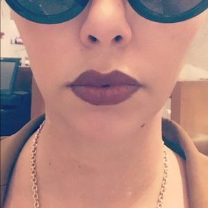 Meet your Posher, Marina