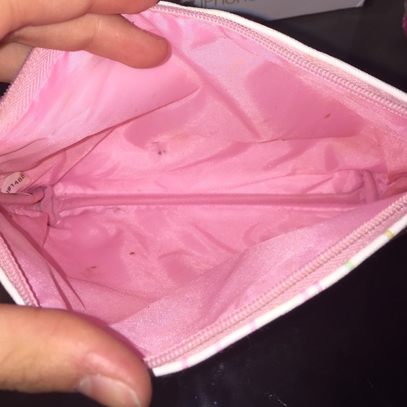 Cute makeup bag! - Picture 3 of 3