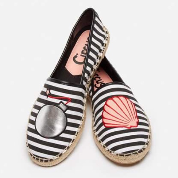 Bombshell shoes