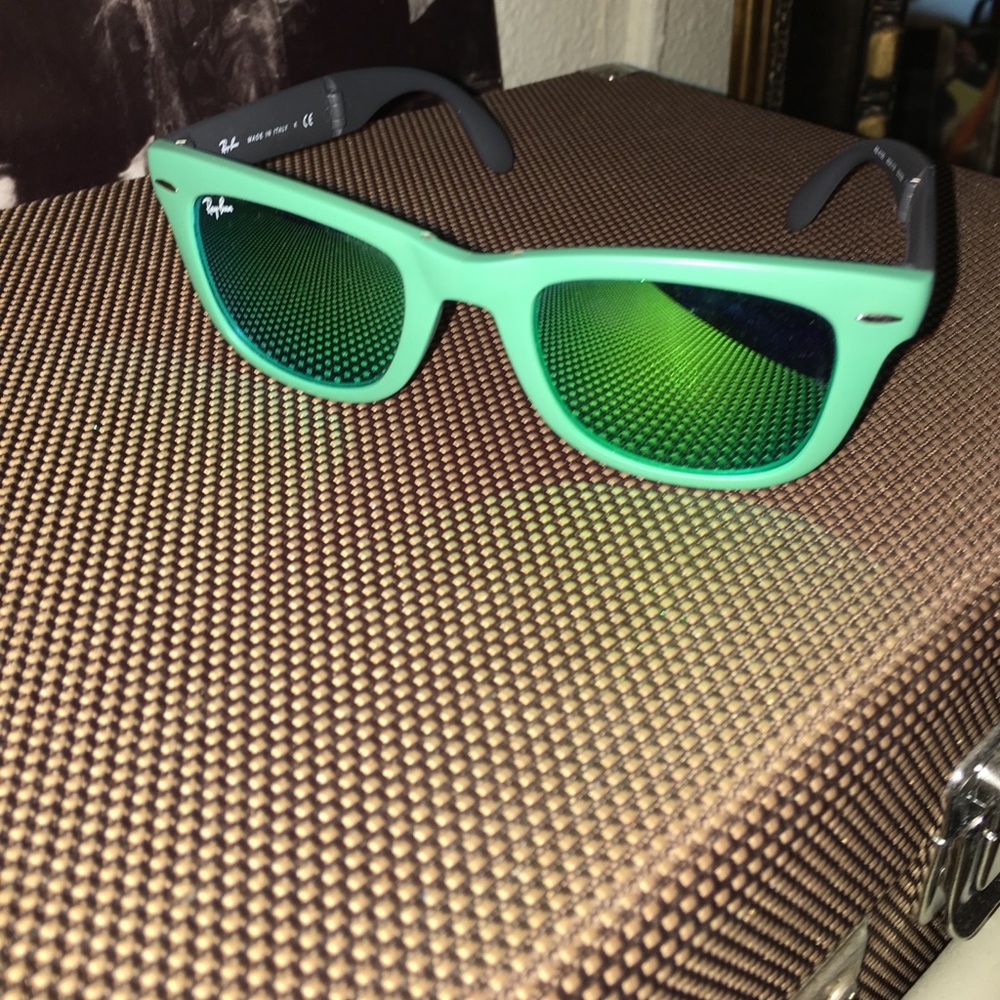 Ray-ban sunglasses