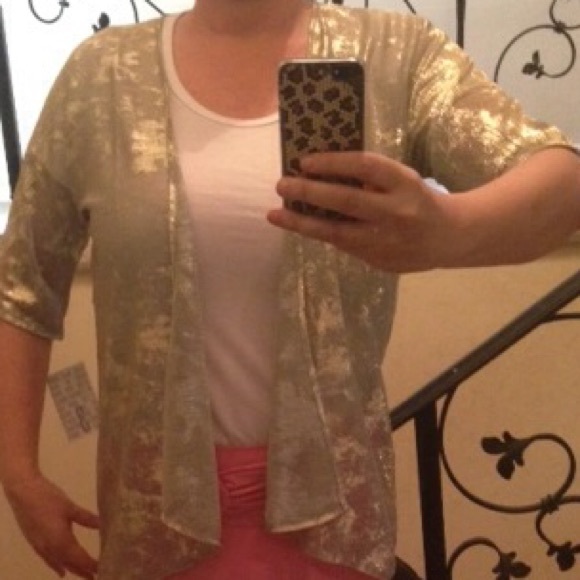 Elegant Collection Gold & Silver Small Kimono - Picture 4 of 4