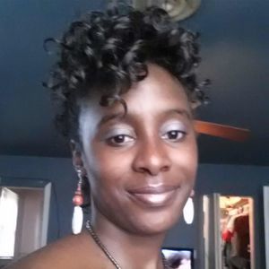 Meet your Posher, Alana