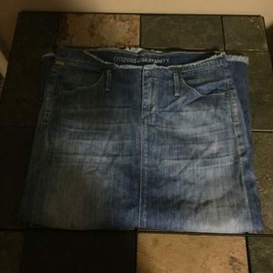 Citizens of Humanity Frayed Hem Denim Skirt