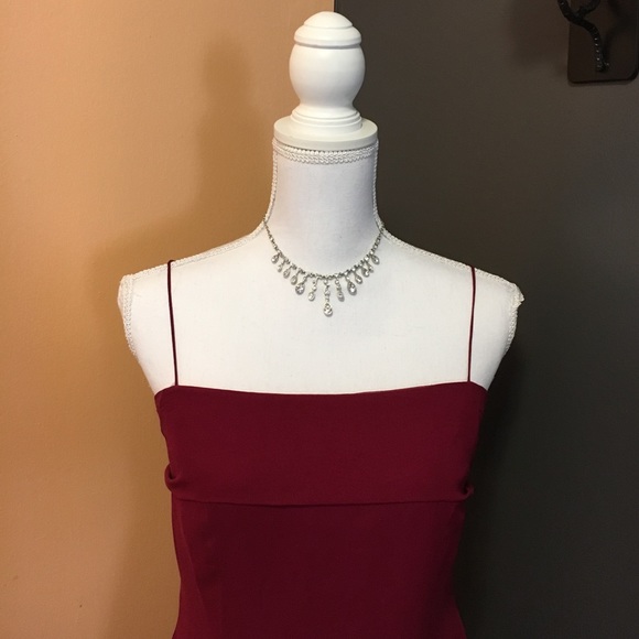 Watters and Watters Formal Dress - Picture 2 of 6