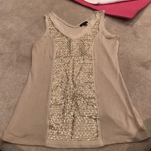 Sleeveless V-neck gold sequin top, never worn