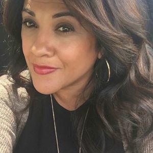 Meet your Posher, Angela