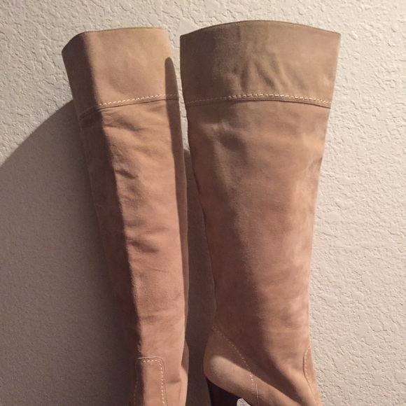 Micheal Kors Suede KneeHigh Boots - Picture 4 of 4