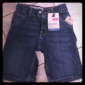 NWT Levi's shorts for boy