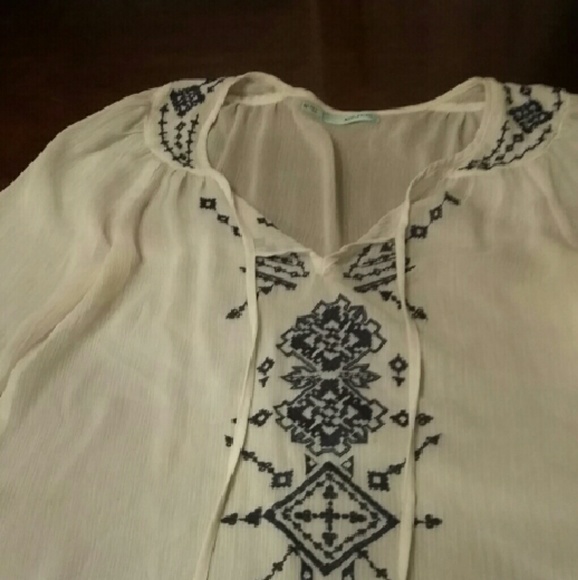 Maurices shirt