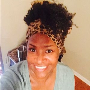 Meet your Posher, Jennifer