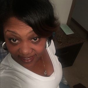 Meet your Posher, Eboni