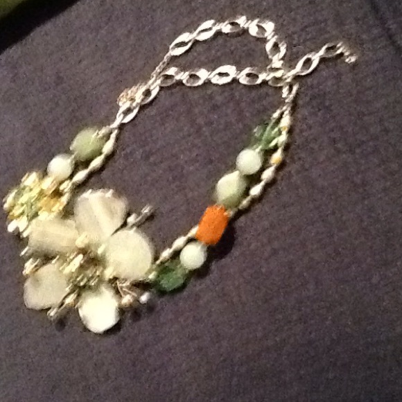 Necklace - Picture 2 of 4