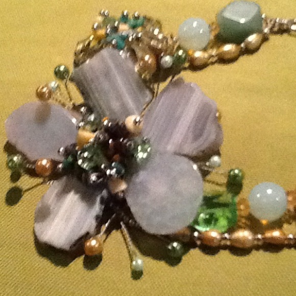 Necklace - Picture 3 of 4