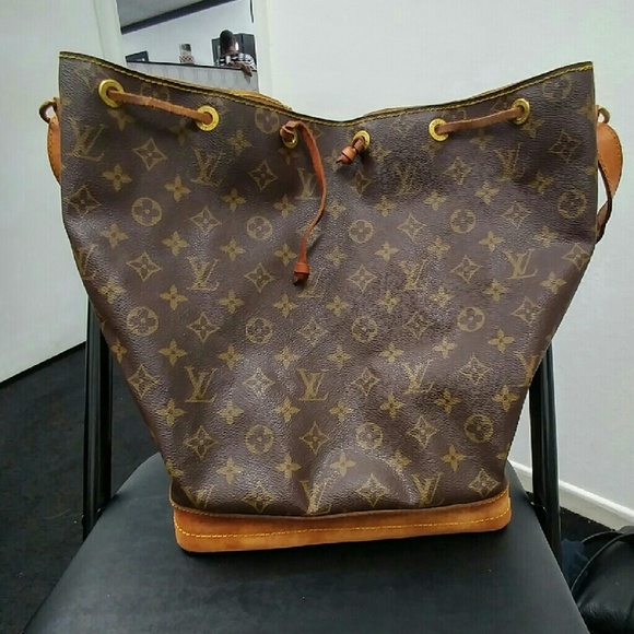 Vintage louis vutton large noe