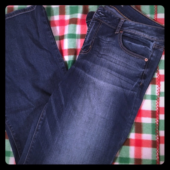 American Eagle Size 16 Boyfriend Jeans