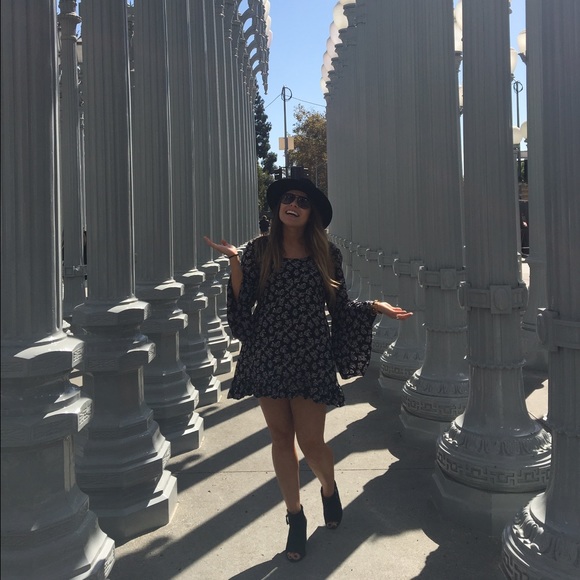 Meet your Posher, Amanda - Picture 1 of 1