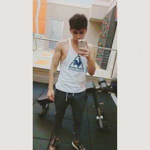 Meet your Posher, Nicolás