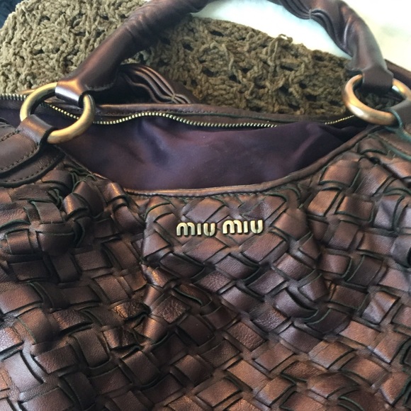 MIU MIU - Leather Intreccio Woven Tote Bag - Picture 3 of 4