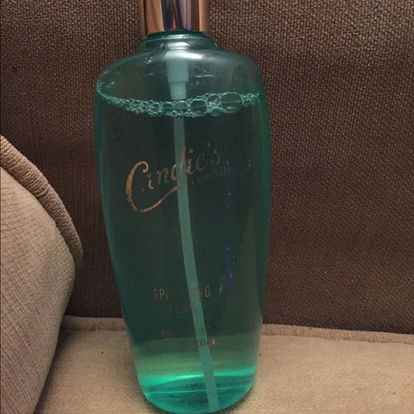 Sparkling pear body mist