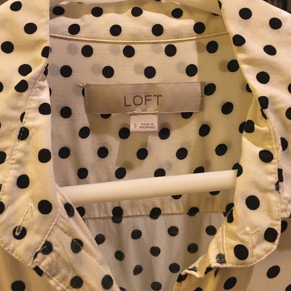 Loft blouse ⬇️price drop⬇️ bundle to save more! 🎉 - Picture 2 of 4