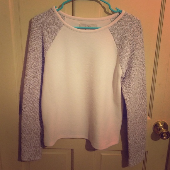 Knitted arm sweater