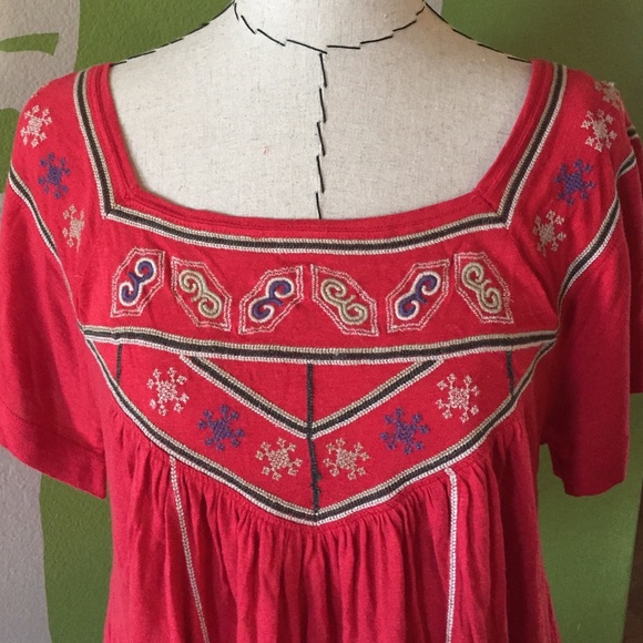 Free People muse embroidered tee, size L, NWT! - Picture 3 of 5