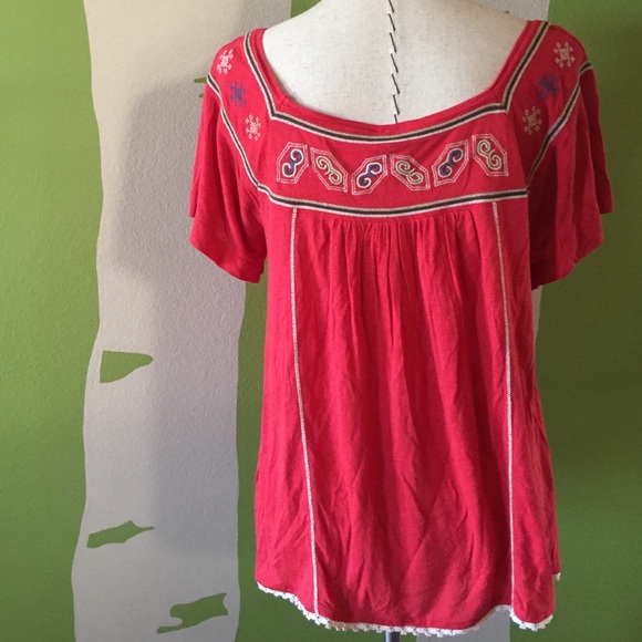 Free People muse embroidered tee, size L, NWT! - Picture 4 of 5