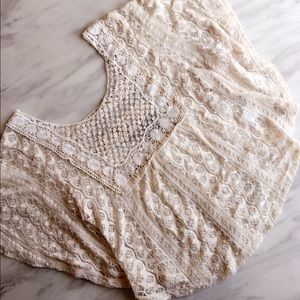 🆕 🔥Modcloth En Créme cape One Size