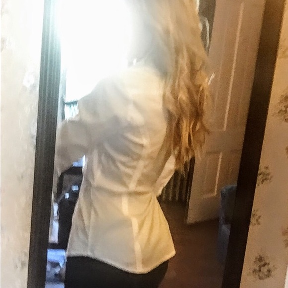 ❌SOLD❌ White Button Down