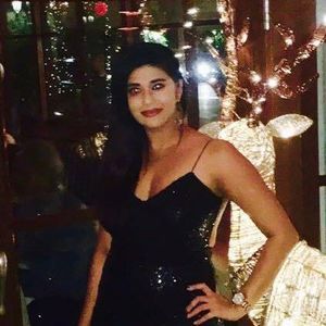 Meet your Posher, Amishi