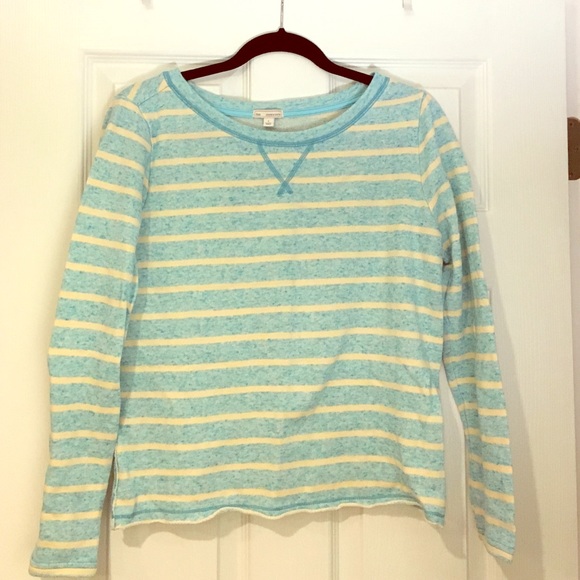 Gap striped shirt