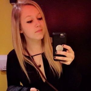 Meet your Posher, Karissa