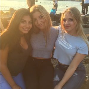 Meet your Posher, Caitlin