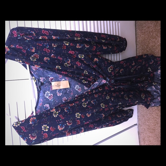 Very cute aeo romper!