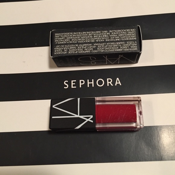 🎉2x HP🎉 NARS Velvet Lip Glide in "Le Palace" - Picture 6 of 8