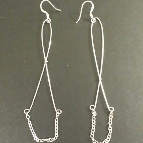 Earrings - Picture 1 of 1