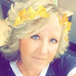 Meet your Posher, Ellie