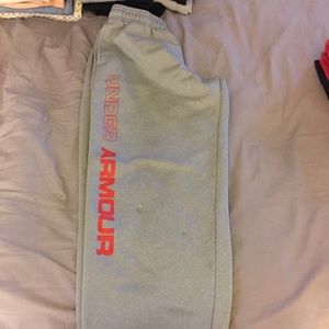 Grey under Armour sweatpants
