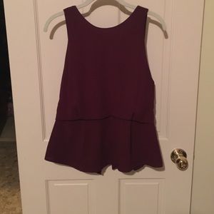 Maroon top!!