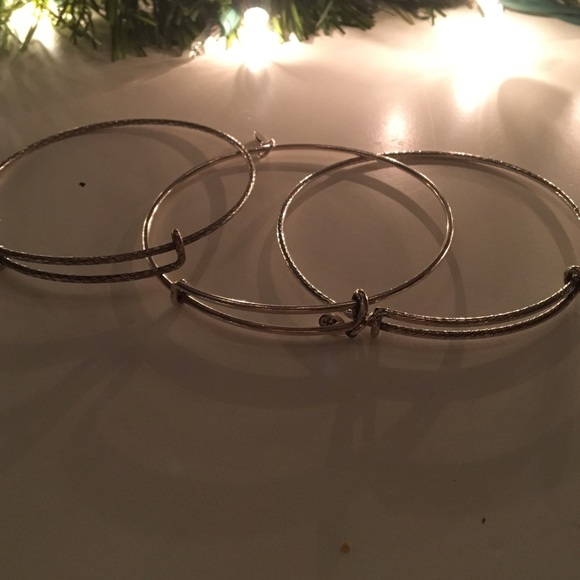 3 plain Alex and Ani
