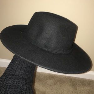 Black Felt Wide Brim Hat